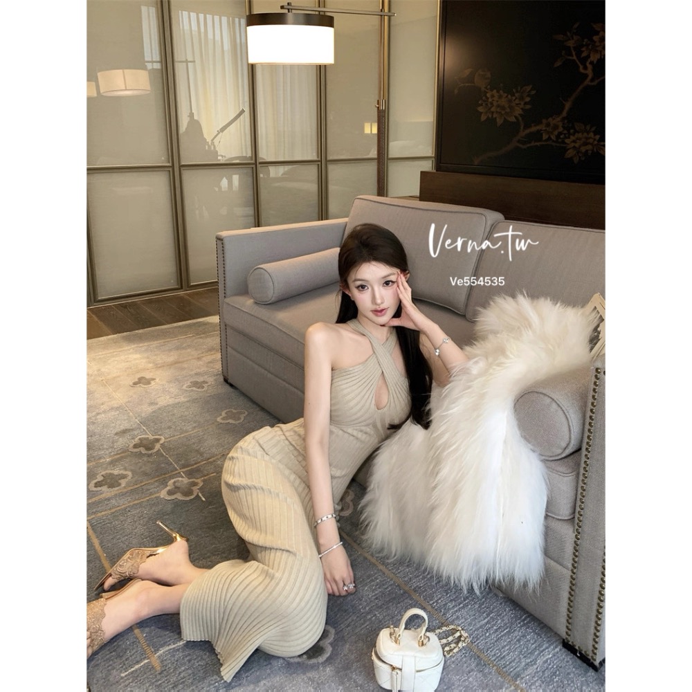 卡其交叉掛脖修身連身裙-細節圖2