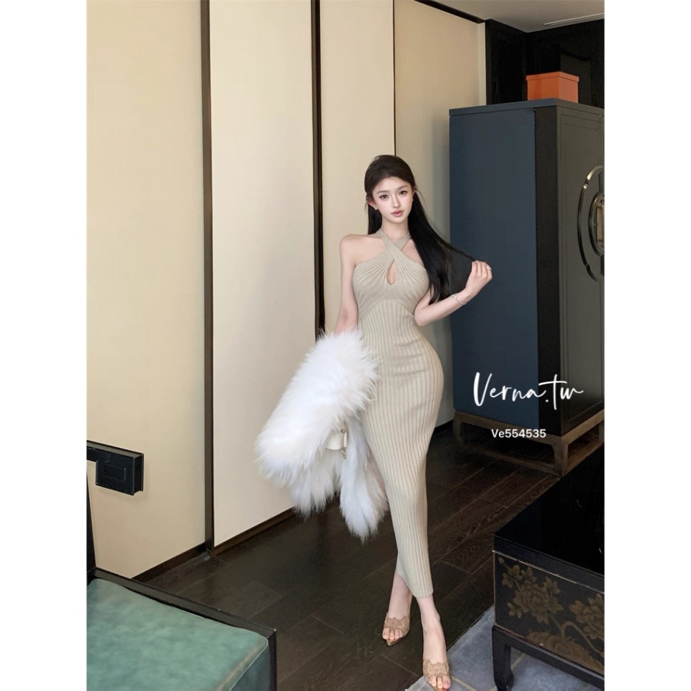 卡其交叉掛脖修身連身裙-細節圖5