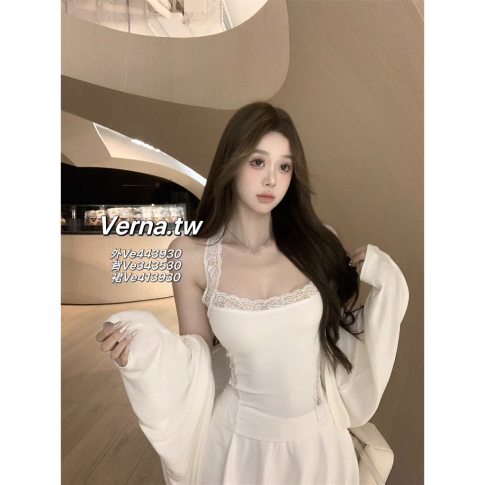 飄逸長袖外套x蕾絲鏤空掛脖背心x不規則褲裙 三件套裝-細節圖4