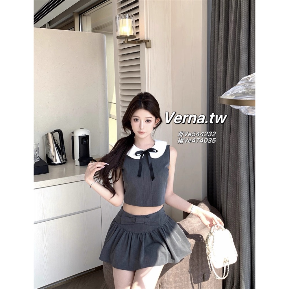 學院風灰色娃娃領背心x百褶裙套裝-細節圖10