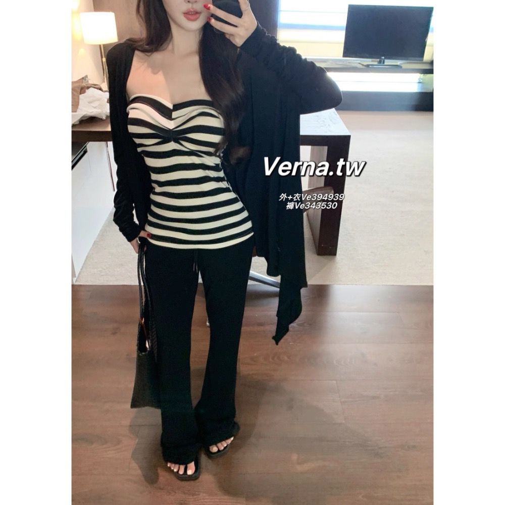純黑外套x條紋平口上衣x長褲-細節圖9