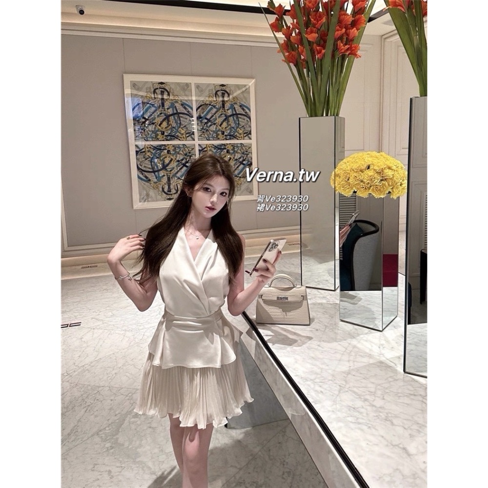 月下序曲緞面綁帶背心x雪紡百褶裙-細節圖2