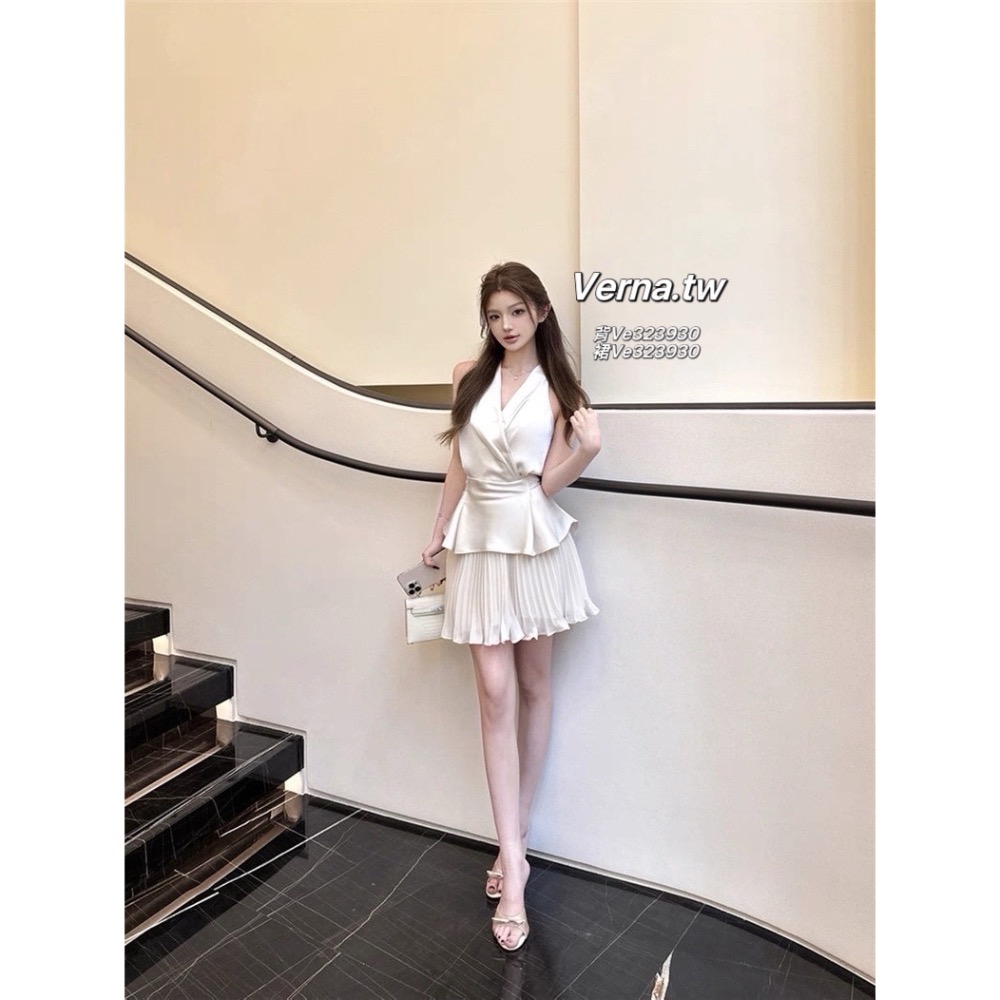 月下序曲緞面綁帶背心x雪紡百褶裙-細節圖4