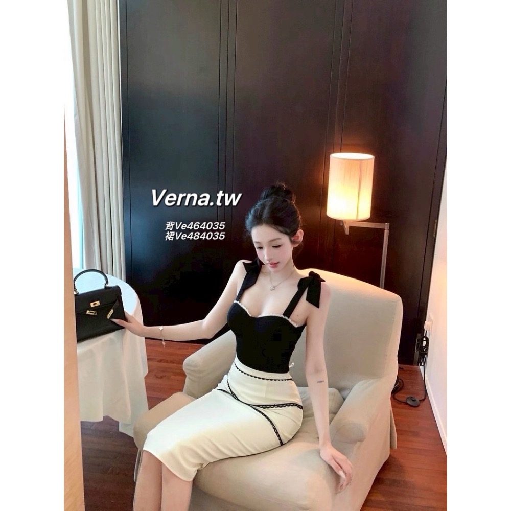 赫本風蝴蝶結系帶背心x蕾絲花拼接短裙-細節圖4