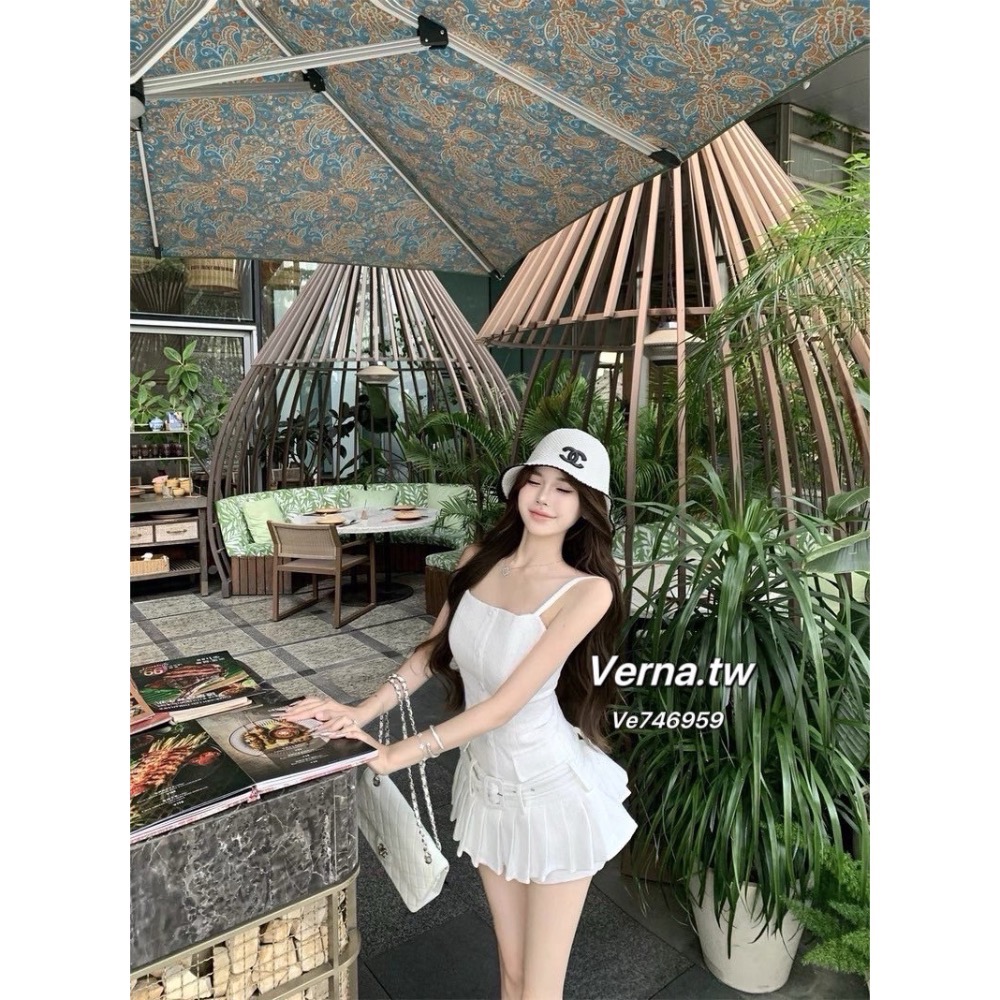 純白戀曲吊帶百褶連身裙x短褲套裝-細節圖2