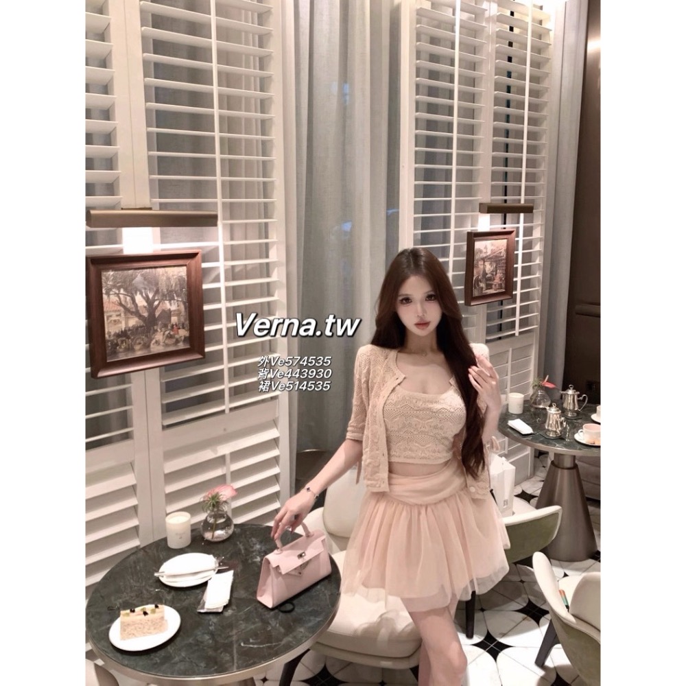 溫柔粉甜三件組套裝 勾花綁帶外套x背心x澎澎紗裙-細節圖7