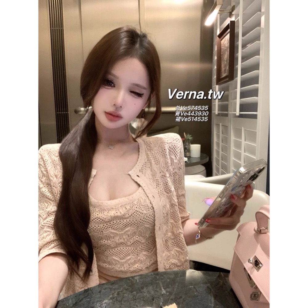 溫柔粉甜三件組套裝 勾花綁帶外套x背心x澎澎紗裙-細節圖9