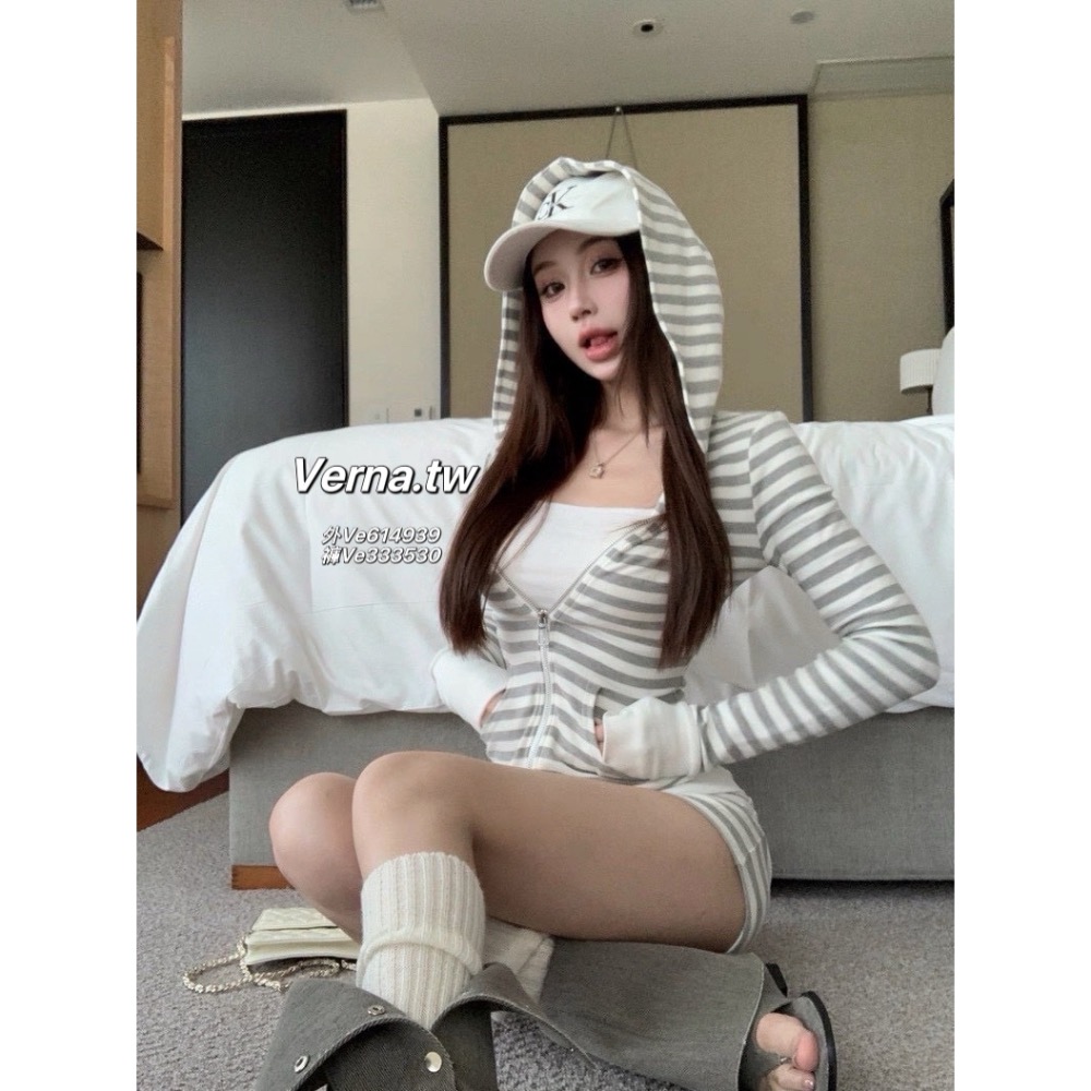 休閒風灰白條紋外套 x 短褲套裝-細節圖3