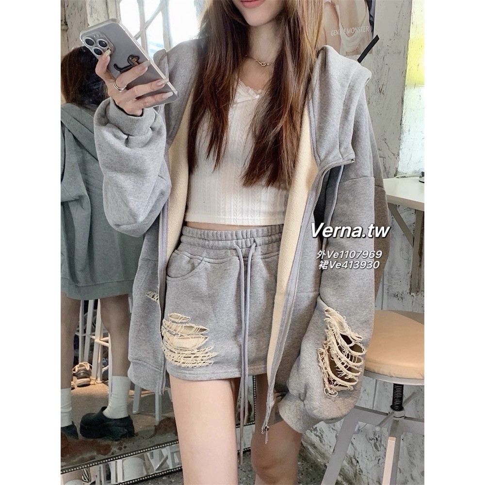 精緻高級穿搭套裝 花灰色鬆弛感復古破洞外套x短裙-細節圖7