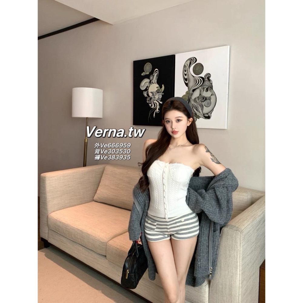 灰感連帽針織外套x鈕扣平口背心x灰白條紋短褲-細節圖11