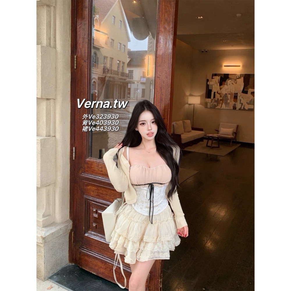 奶油夢境蕾絲套裝 外套x平口背心x短裙-細節圖10