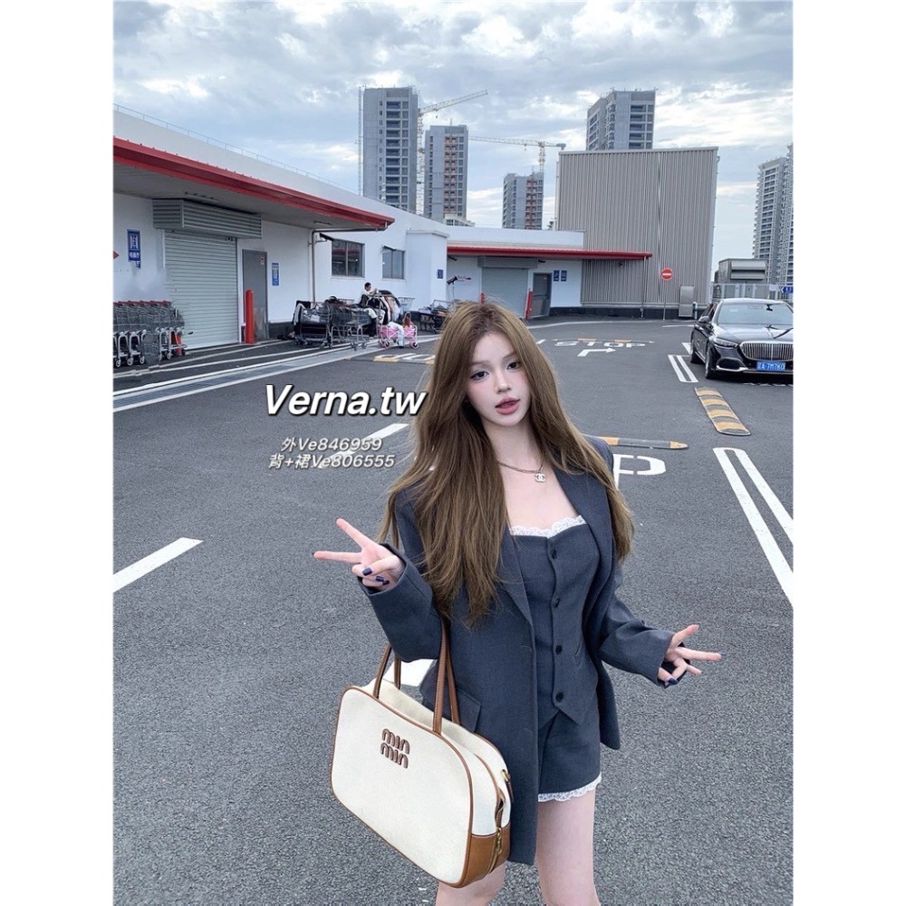 韓系小姐三件套🩶 高級感西裝外套x背心x短裙-細節圖11