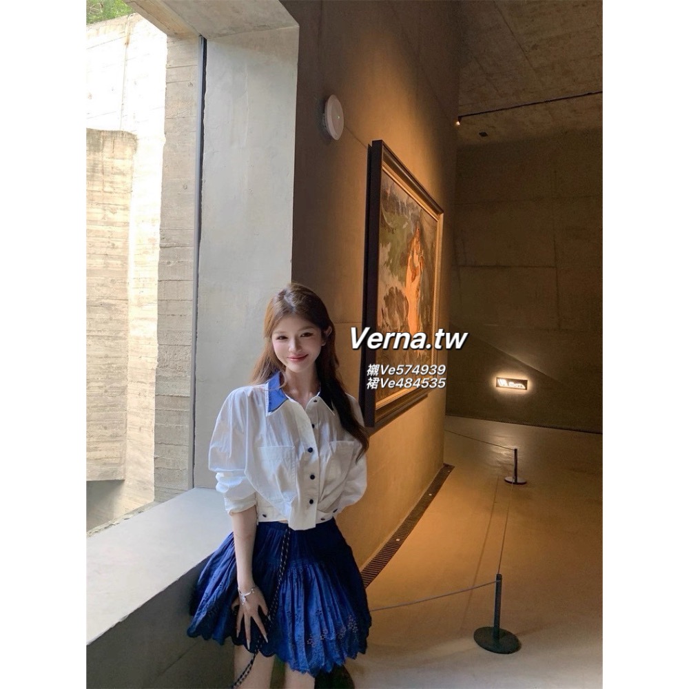 海鹽學院🫧 撞色襯衫x鏤空花蕾絲短裙套裝-細節圖2