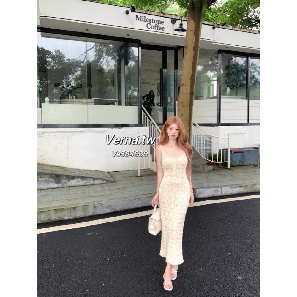 奶杏流光🍮 高級重工感鏤空針織連身長裙-細節圖2