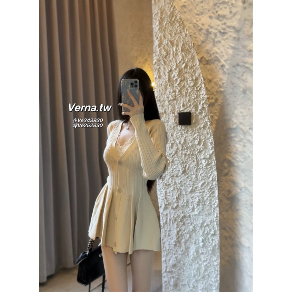 微甜戀語🌷 修身針織上衣x蕾絲內搭背心-細節圖2