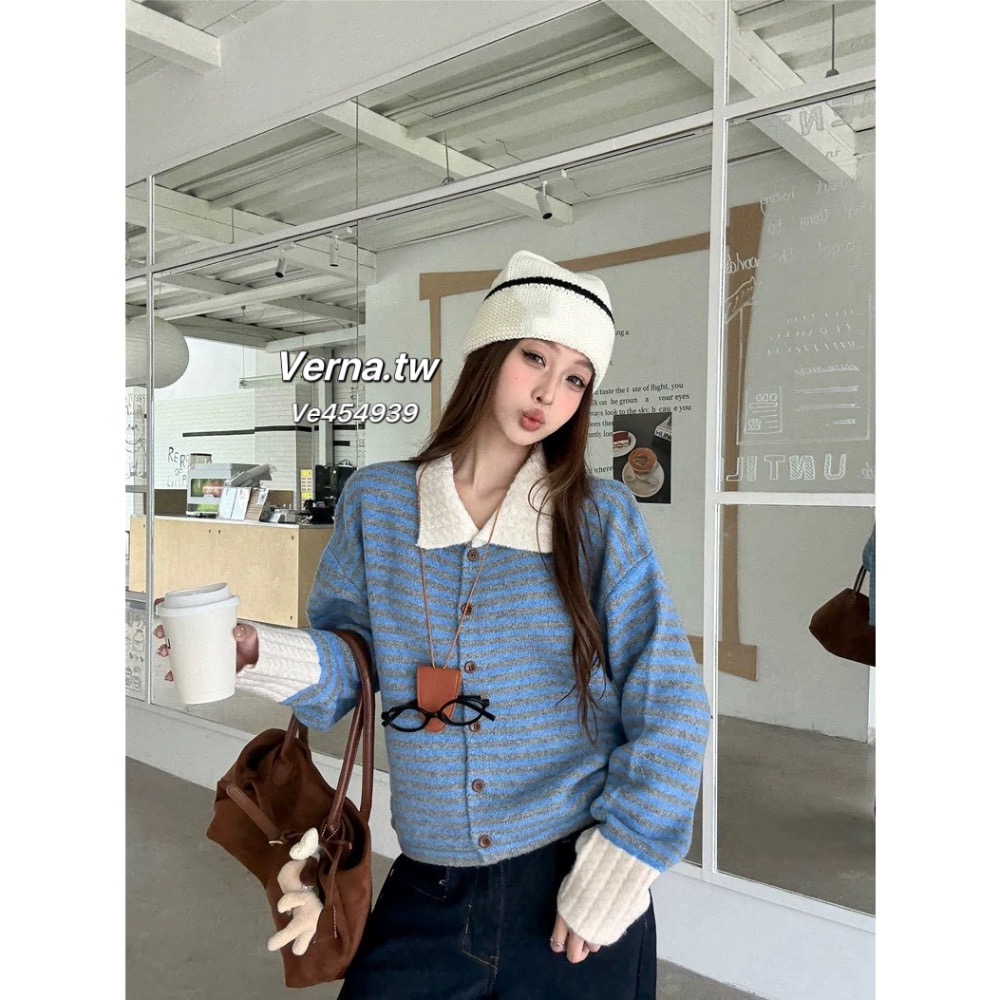 奶藍條紋🫐慵懶翻領針織上衣-細節圖6