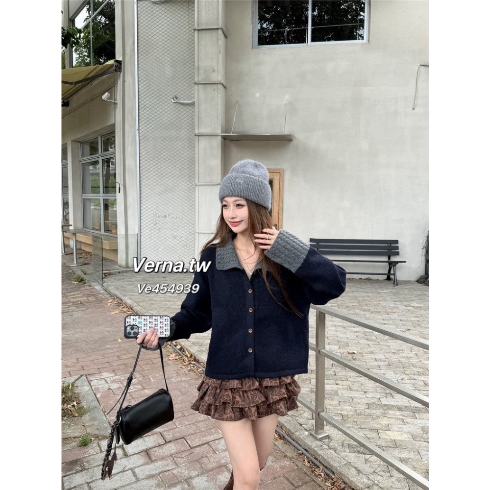 奶藍條紋🫐慵懶翻領針織上衣-細節圖8