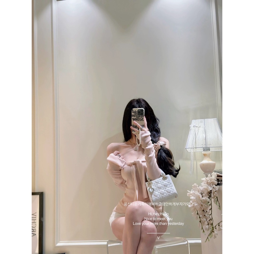 春季新品 無人區玫瑰🌹韓國訂製一字肩上衣-細節圖3