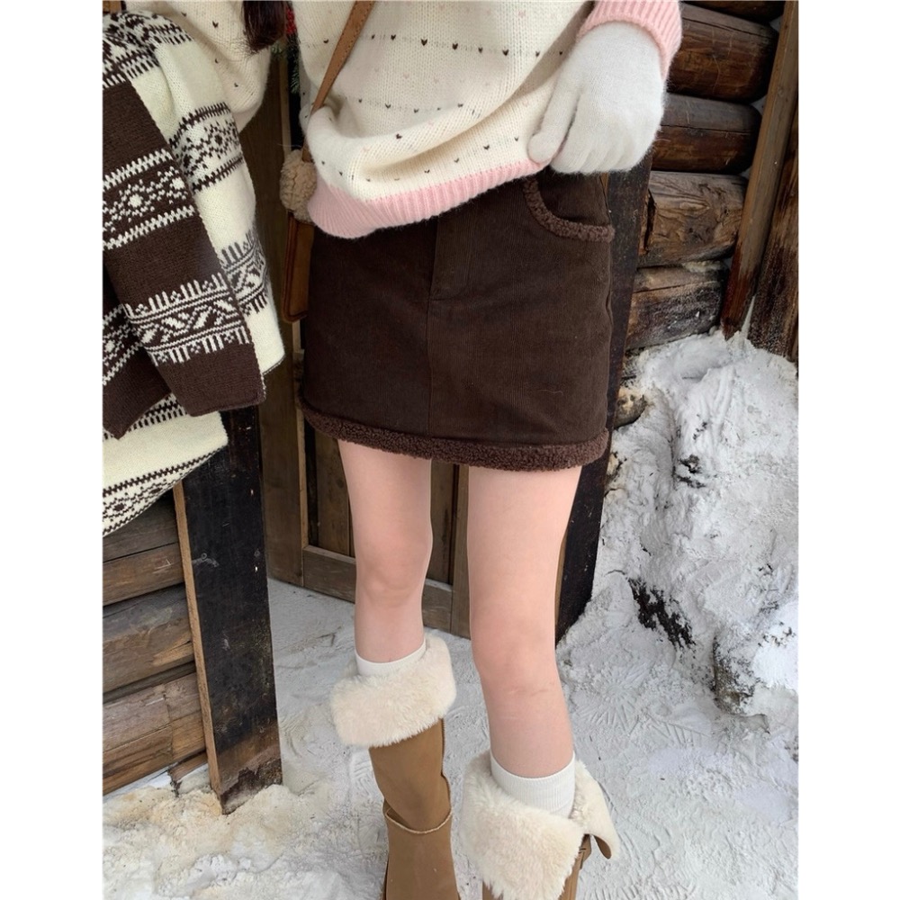 奶糖邊界🤎毛毛拼接燈芯絨短裙-細節圖5