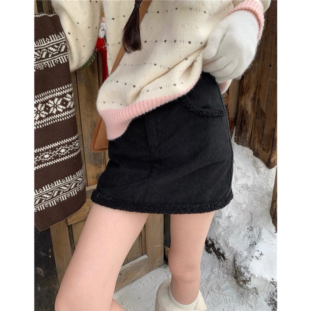 奶糖邊界🤎毛毛拼接燈芯絨短裙-細節圖9