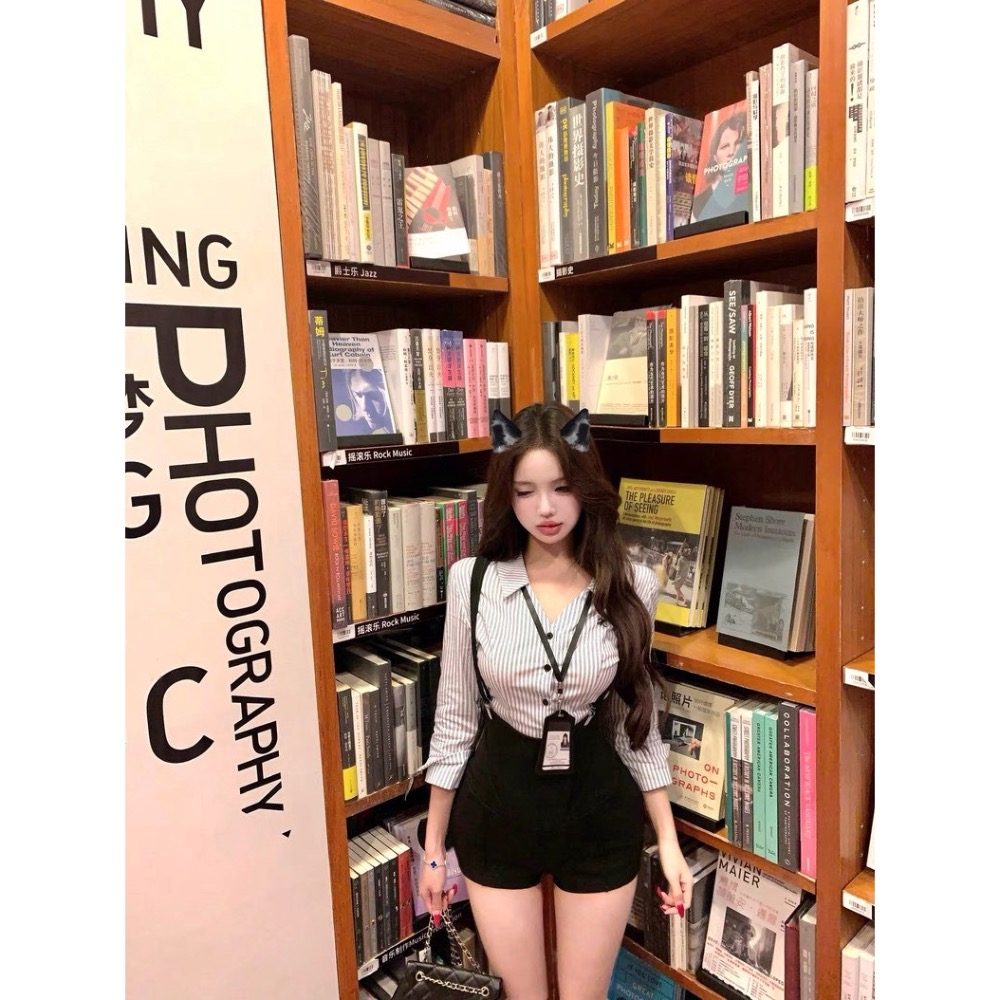 純欲天花板💙 學院風性感襯衫x背帶褲x吊牌三件套裝-細節圖6