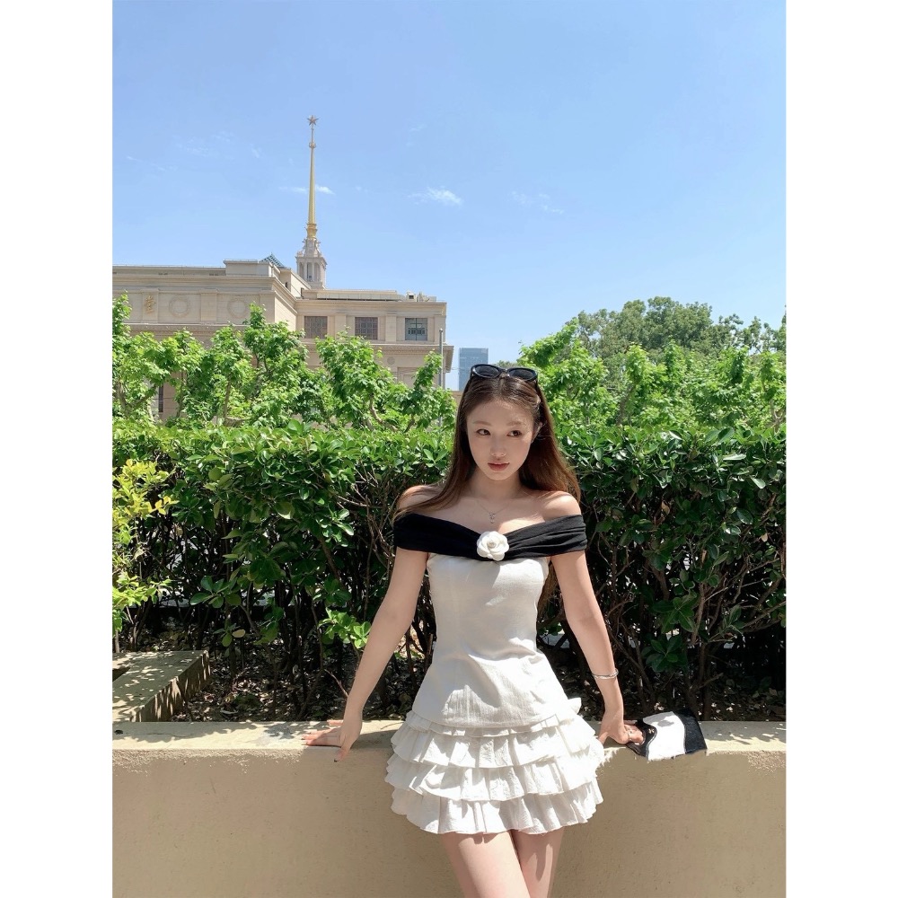 暮光玫瑰 🌹撞色一字領上衣-細節圖2