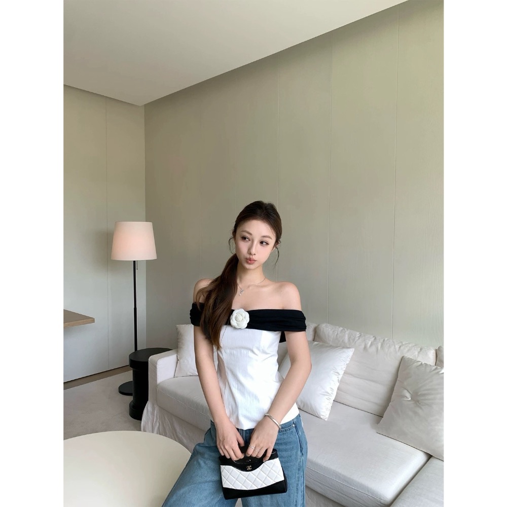 暮光玫瑰 🌹撞色一字領上衣-細節圖6