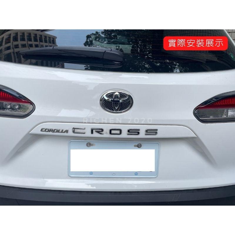 豐田 後車標裝飾貼 碳纖紋 卡夢紋 配件 飾條 飾框 ALTIS YARIS CROSS RAV4 SIENTA CHR-細節圖6