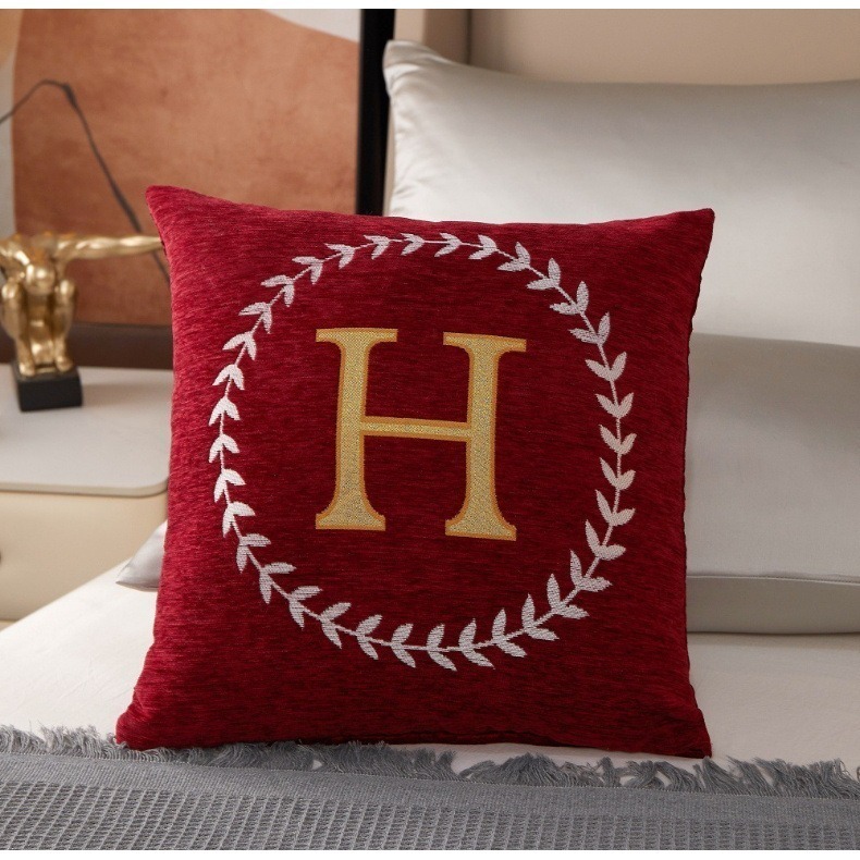 （現貨不用等！當天出貨）新款創意 字母抱枕 厚雪尼爾靠墊居家 沙發抱枕 床頭靠枕-細節圖3