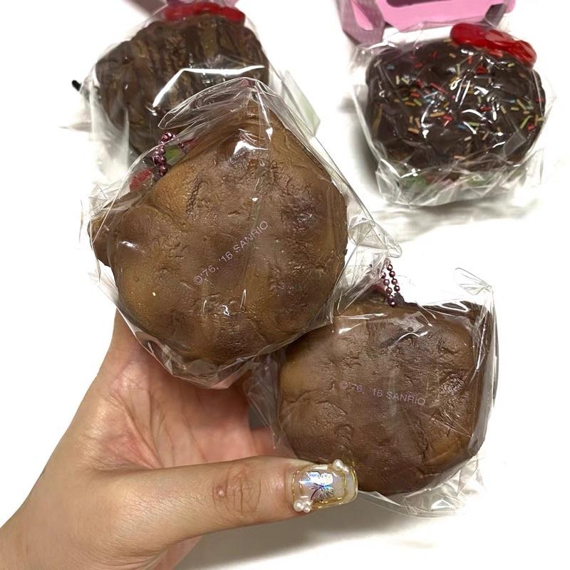 絕版稀有 海外Hello kitty泡芙squishy 軟軟-細節圖4