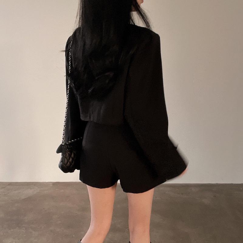 𝐄’𝐧𝐞𝐬 🇰🇷 Lady Lilith 高級感短西外+A字高腰包臀短裙套裝-細節圖6