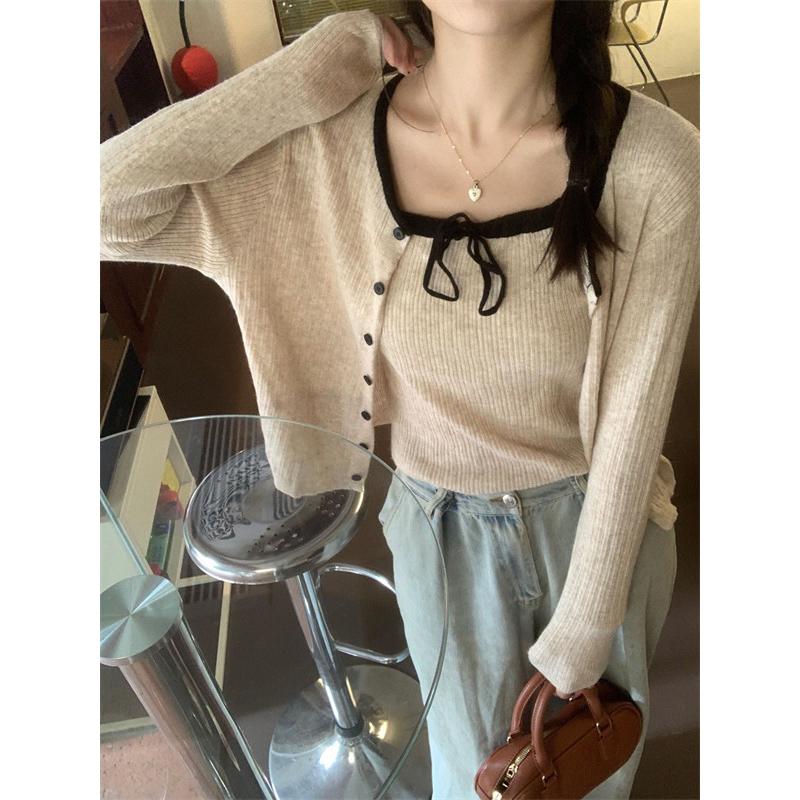 E’nes 🇰🇷夏綠蒂花季 復古小可愛套裝（吊帶背心+小外套）-細節圖4