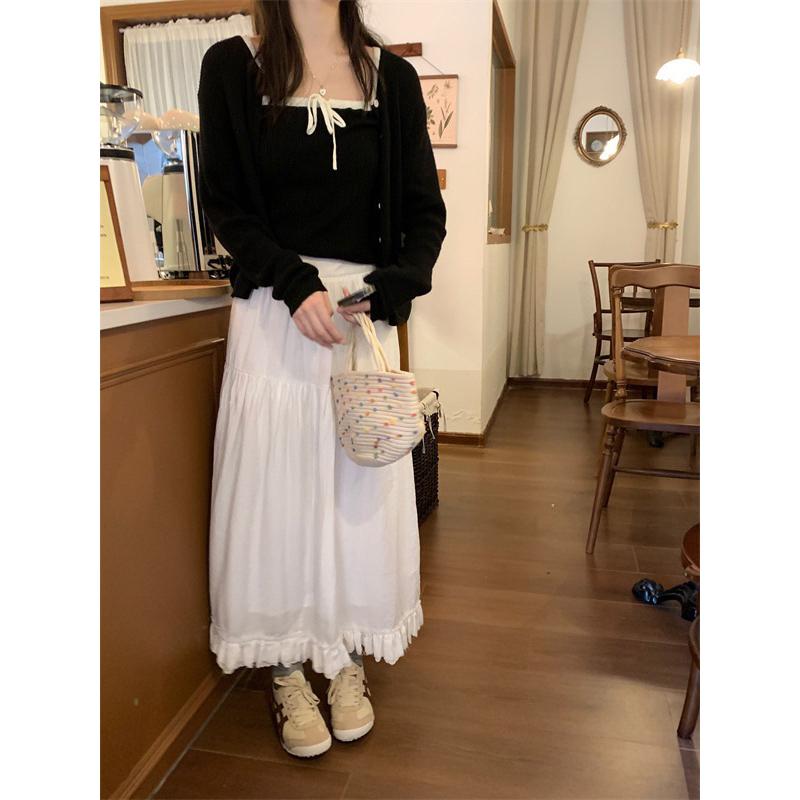 E’nes 🇰🇷夏綠蒂花季 復古小可愛套裝（吊帶背心+小外套）-細節圖9