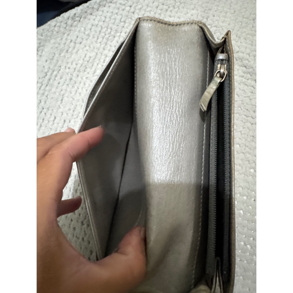 中古二手Chanel黑色山茶花皮革銀錢包手拿袋長夾卡套-細節圖5