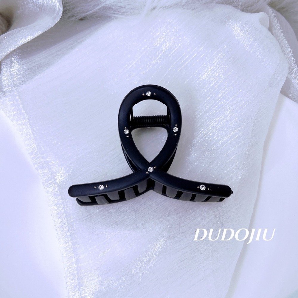 DUDOJIU♡｜🇰🇷正韓飾品✈️ 韓國帶回 ♡閃閃水鑽磨沙髮夾 鯊魚夾 抓夾-細節圖2
