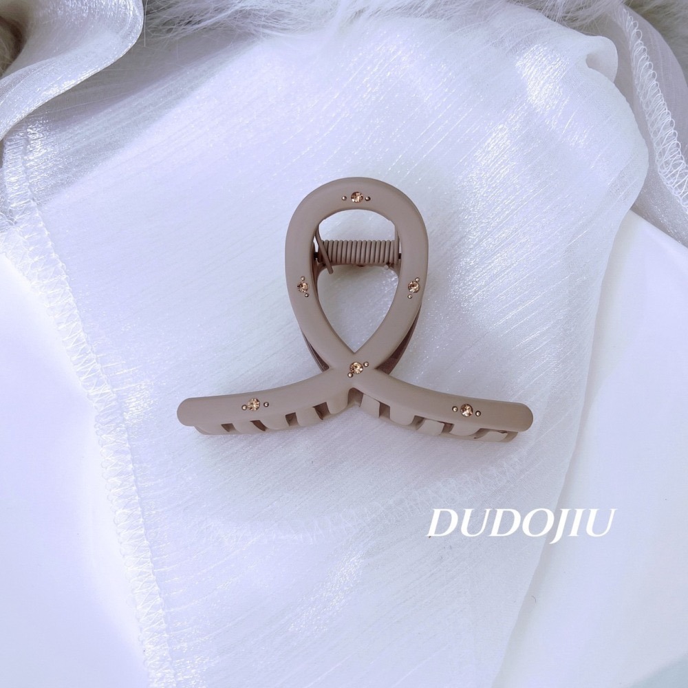 DUDOJIU♡｜🇰🇷正韓飾品✈️ 韓國帶回 ♡閃閃水鑽磨沙髮夾 鯊魚夾 抓夾-細節圖3