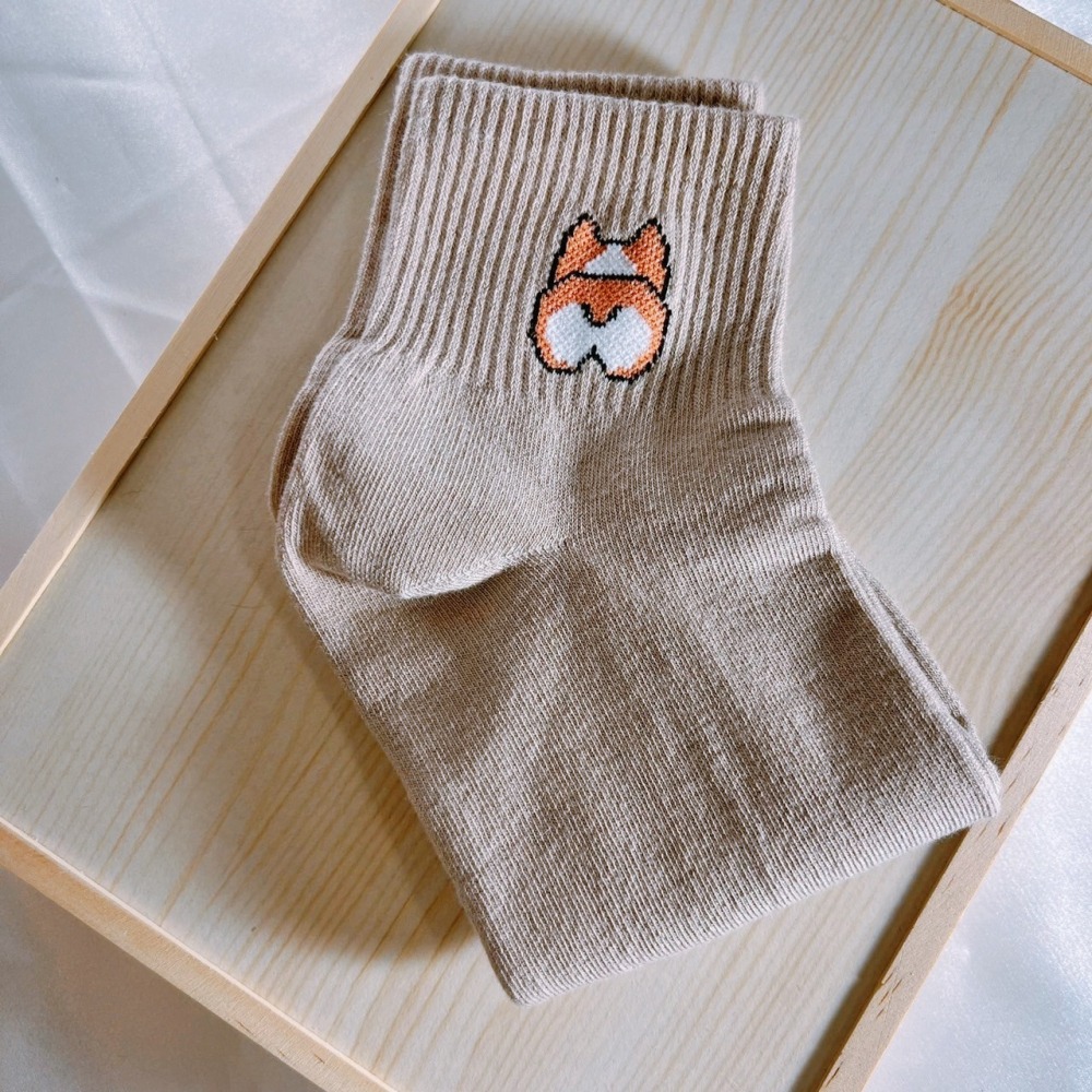 DUDOJIU♡｜🇰🇷韓國襪子 可愛柯基小圖中筒襪 襪子 韓妞必備 禮物 正韓 長襪 男襪女襪 韓襪-細節圖2
