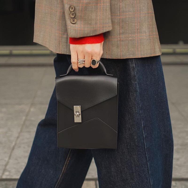 橙澄S-「日本直運」日本設計新穎2way單肩包-細節圖5