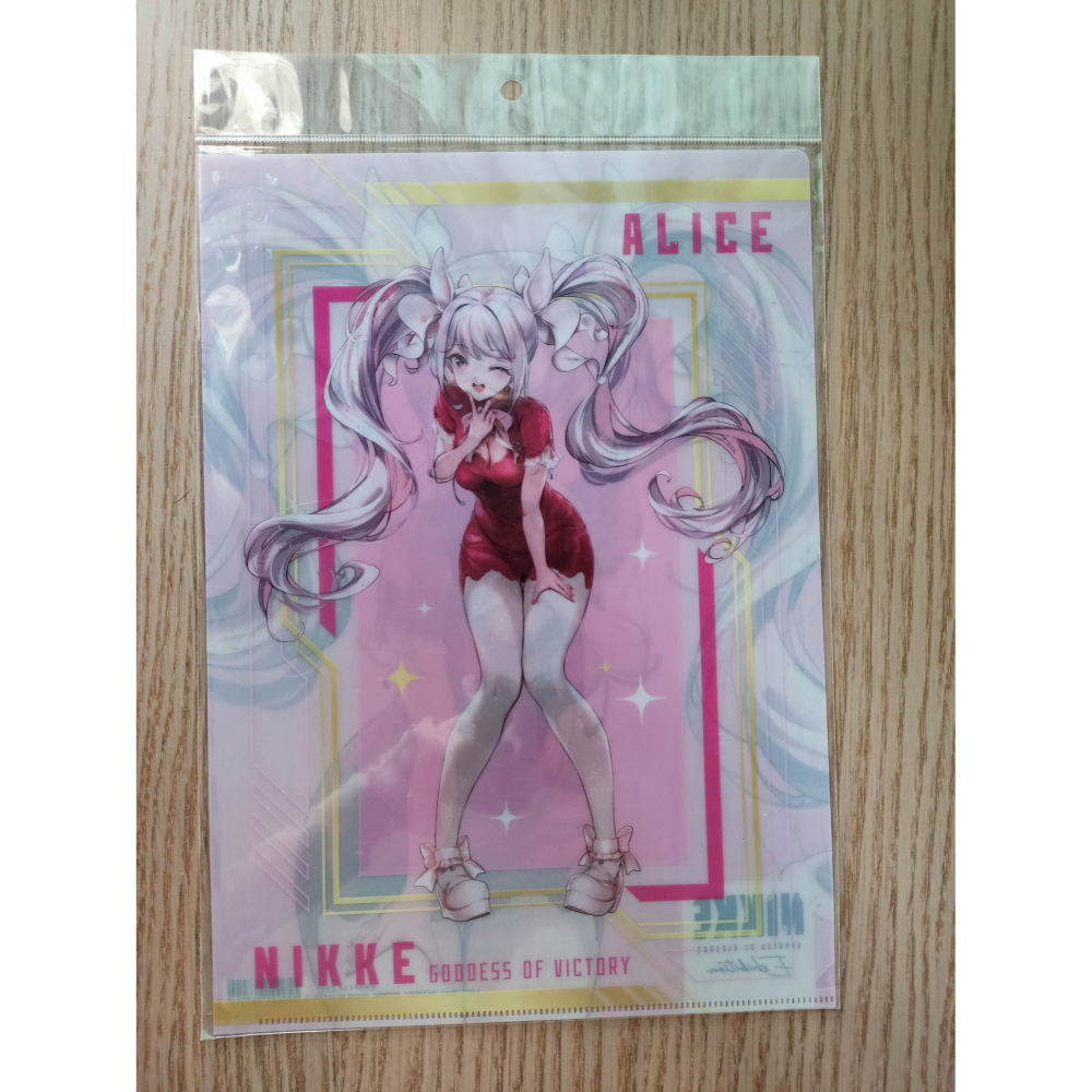 (現貨)【勝利女神：妮姬】NIKKE EXHIBITION A4資料夾 愛麗絲 Alice アリス【日本進口精品】-細節圖2