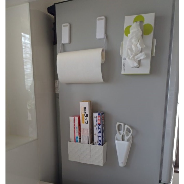 ★姐就是愛shopping★現貨+預購 日本直送回台 廚房剪刀 不銹鋼剪刀 三合一廚房剪刀 磁吸式剪刀套 剪刀收納盒-細節圖2