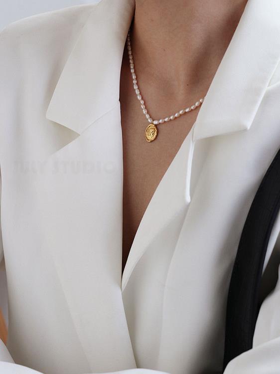 歐美簡約復古女王金幣項鍊ins輕奢小眾設計天然珍珠鎖骨鍊潮-細節圖2