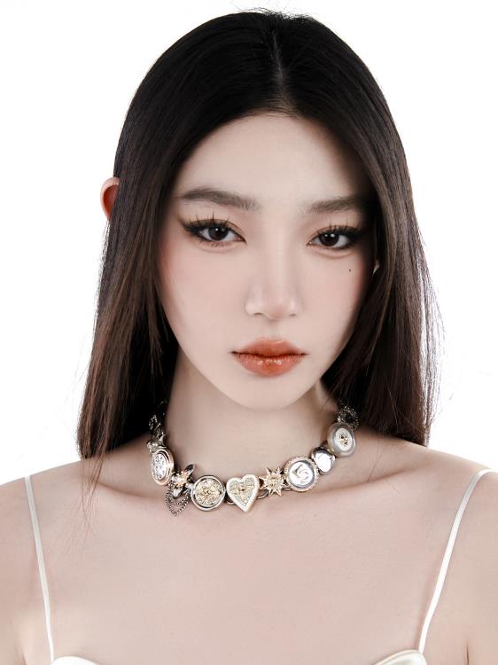 原創金銀紐扣項鍊朋克甜美復古鑲鉆鈦鋼鎖骨鍊-細節圖2