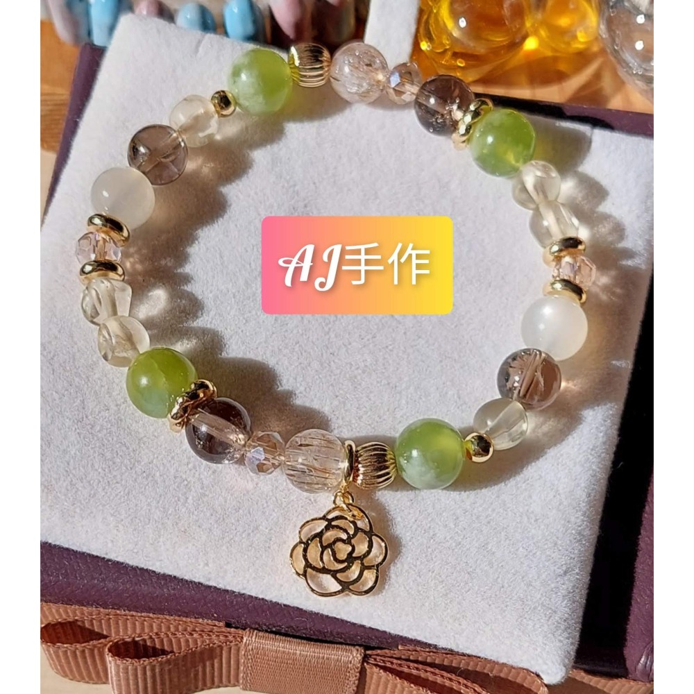 AJ手作❤️，🌹🍃【💕玫瑰綠色莊園】手鍊 🍃🌹，黑金超七 茶晶 奶蓋岫玉 安德森拉長 白月光 ..保色14k金-細節圖2