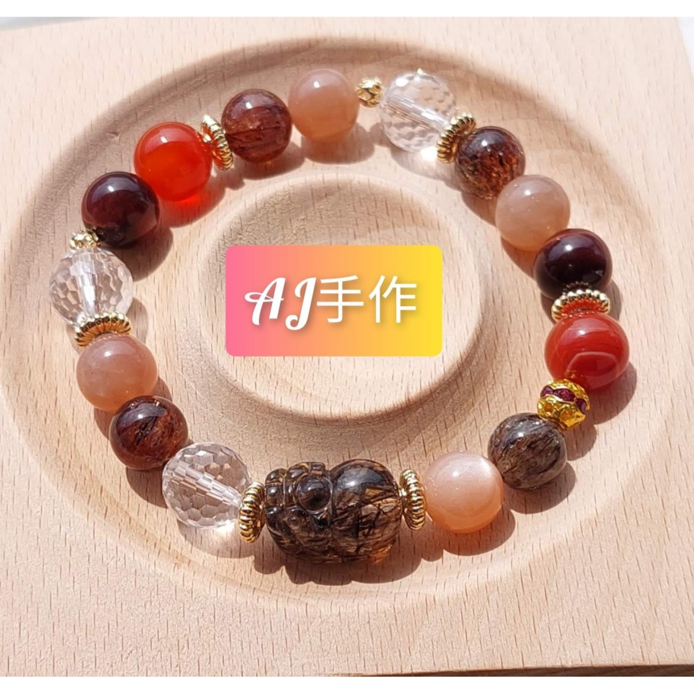 AJ手作❤️，火躍的黑金貔貅，手圍16，黑金超七貔貅 黑金超七 橙月光 紅條紋瑪瑙 紅虎眼 白水晶 保色14k金配件-細節圖7