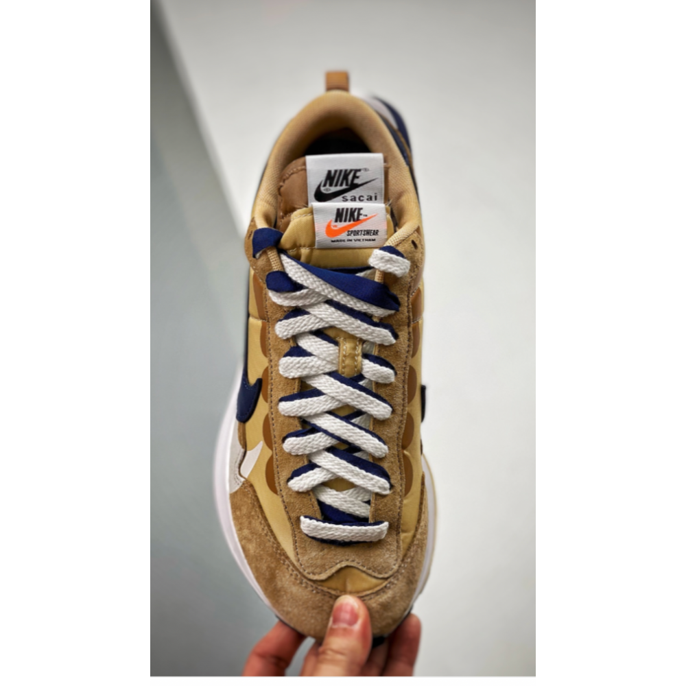 sacai x nike vaporwaffle-細節圖4