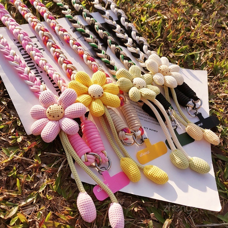 【現貨】花朵手工編織繩結實斜背手機掛繩-細節圖6
