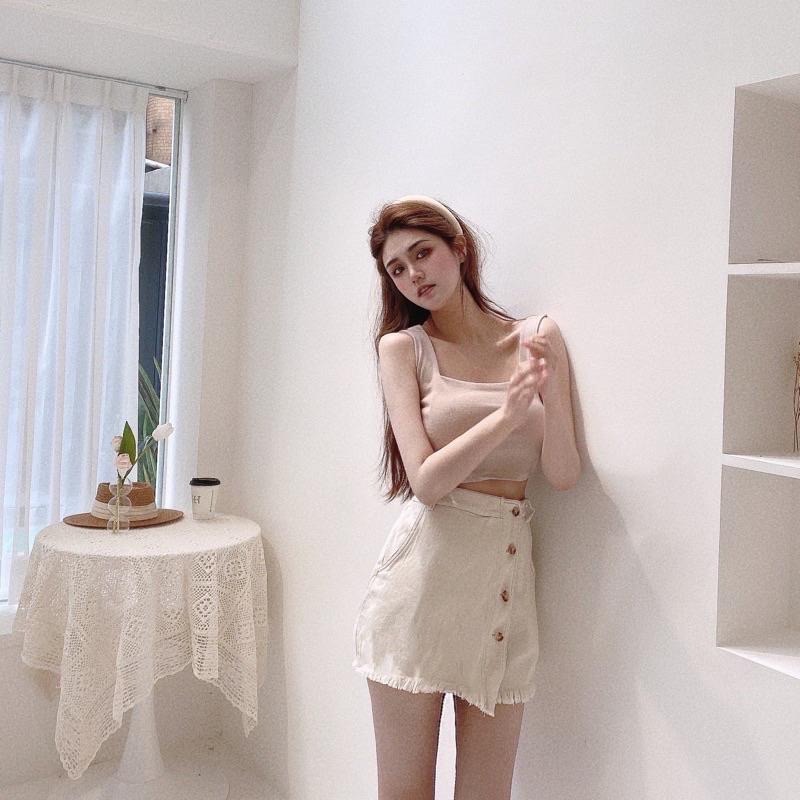 全新 韓版 斜紋布抽鬚邊排釦不規則短褲 褲裙-細節圖5