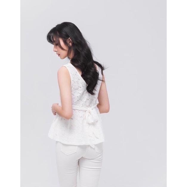 全新 PAZZO 鏤空緹花蕾絲綁帶無袖上衣 吊牌未拆-細節圖3