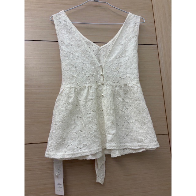 全新 PAZZO 鏤空緹花蕾絲綁帶無袖上衣 吊牌未拆-細節圖10