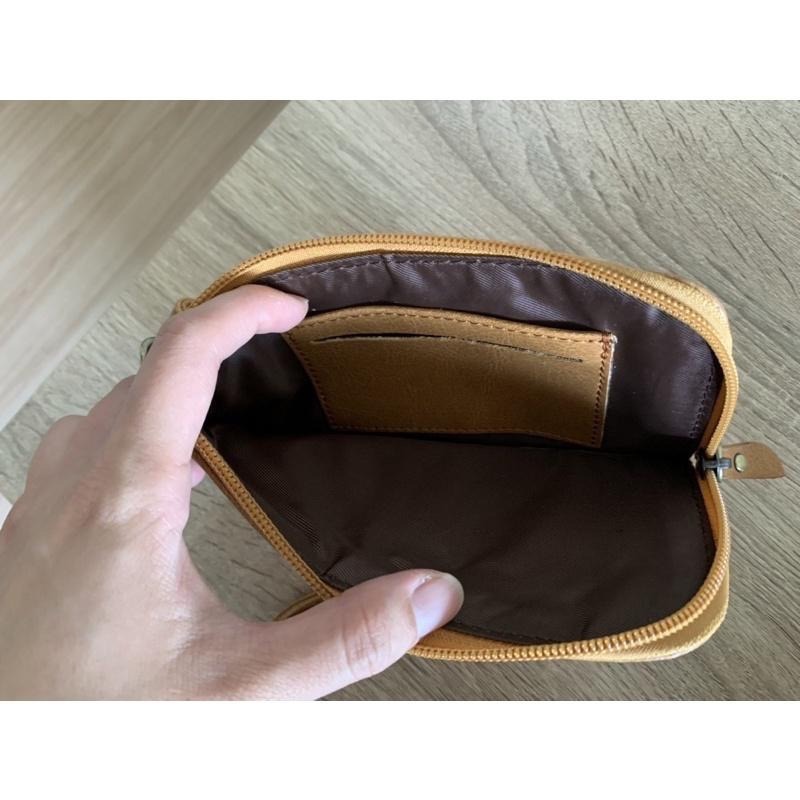 全新 1/2princess二代復古皮革品牌簡約風格手拿包 手機包 護照包 卡其-細節圖8